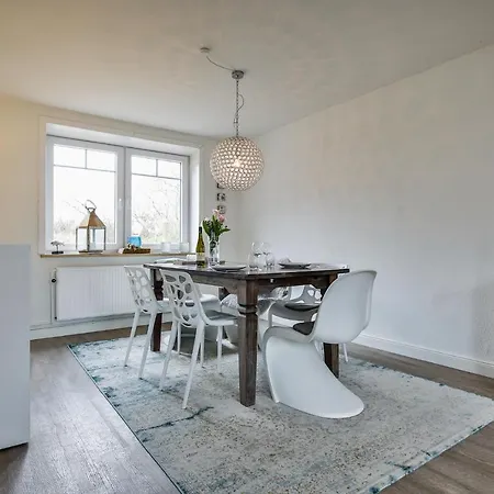 Дом отдыха Plyck Hues *