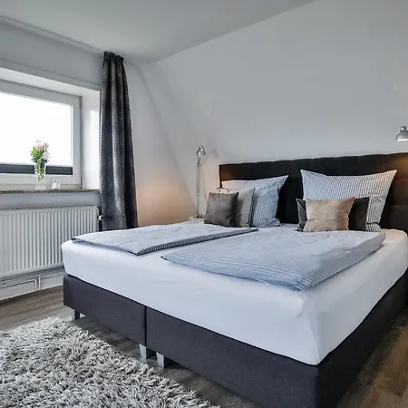 Plyck Hues Хёрнум